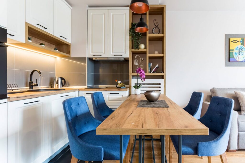 HC0A0337-1240×827-1-1