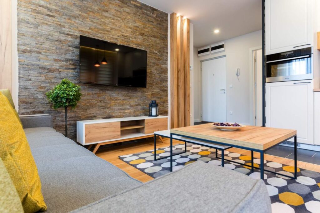 HC0A9573-1240×827-1-1