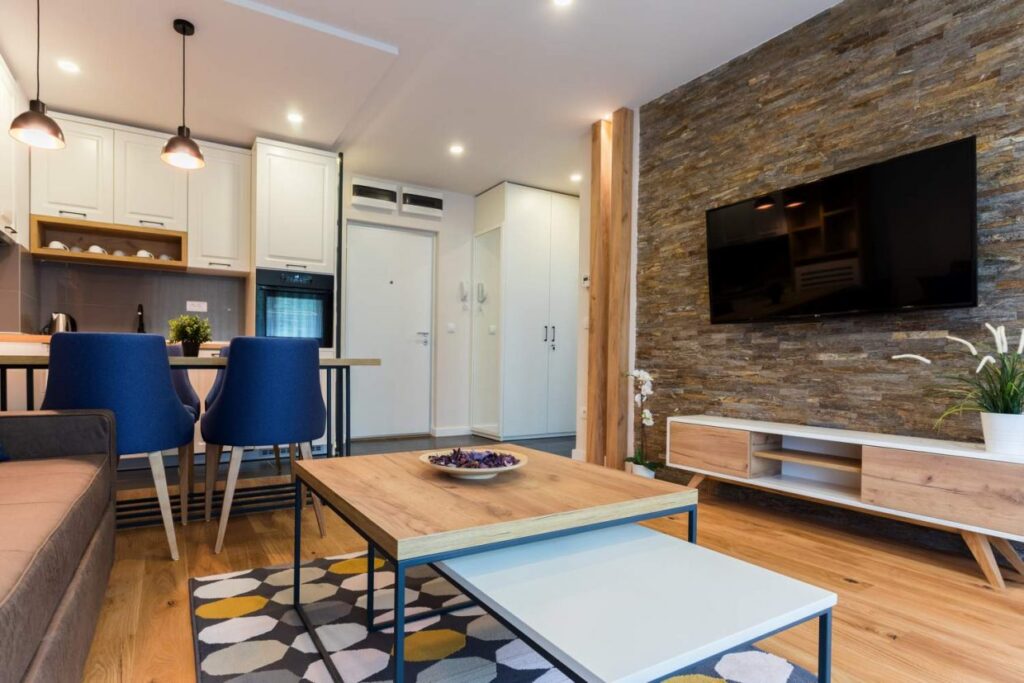 HC0A9622-1240×827-1-1