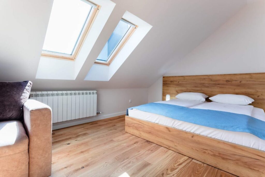 HC0A9874-1240×827-1-1