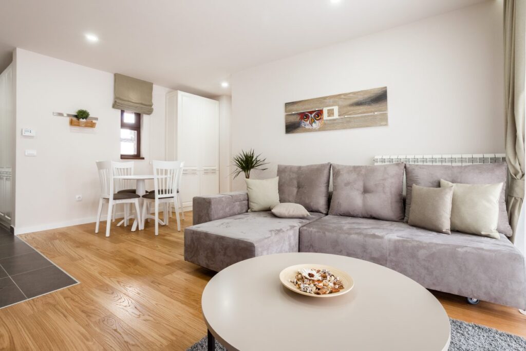 IMG_4592-1-1240×827-1-1