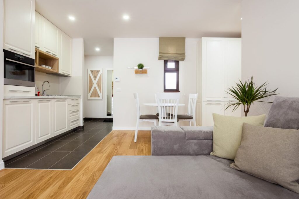 IMG_4606-1240×827-1-1