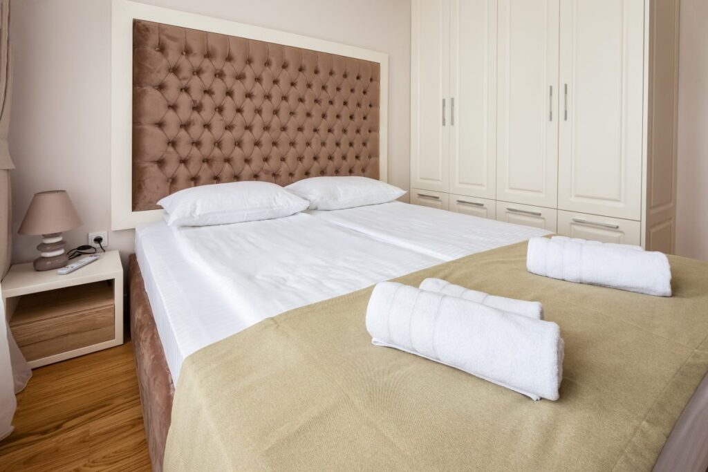 IMG_4754-1240×827-1-1