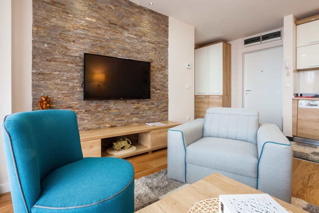 IMG_4811-1240×827-1-1