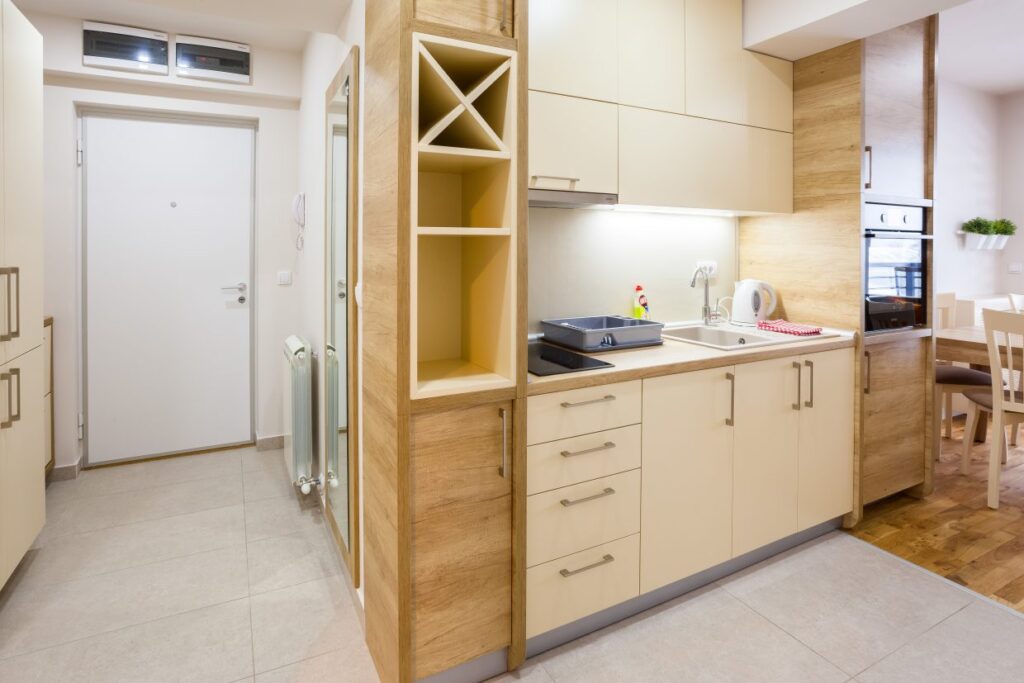 IMG_4895-1240×827-1-5