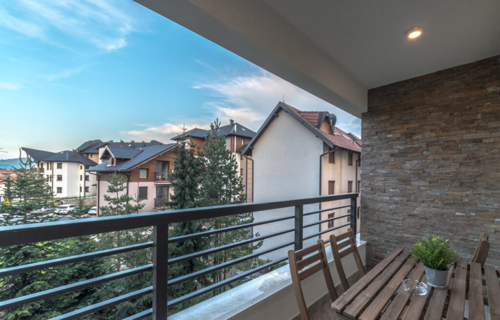 LUKA KOPRIVICA – LUKA3RD@GMAIL.COM