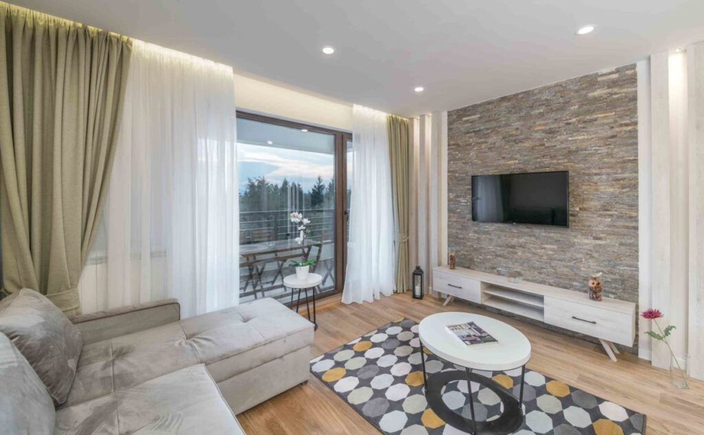 LUKA KOPRIVICA – LUKA3RD@GMAIL.COM