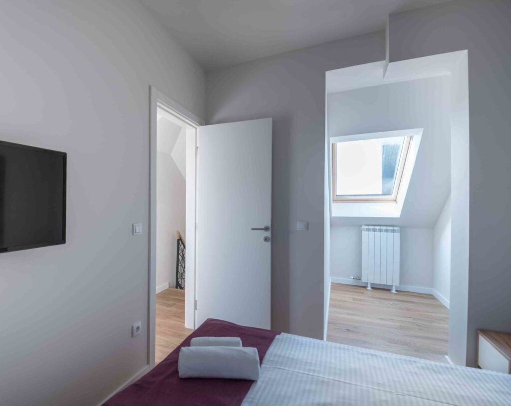 LUKA KOPRIVICA – LUKA3RD@GMAIL.COM