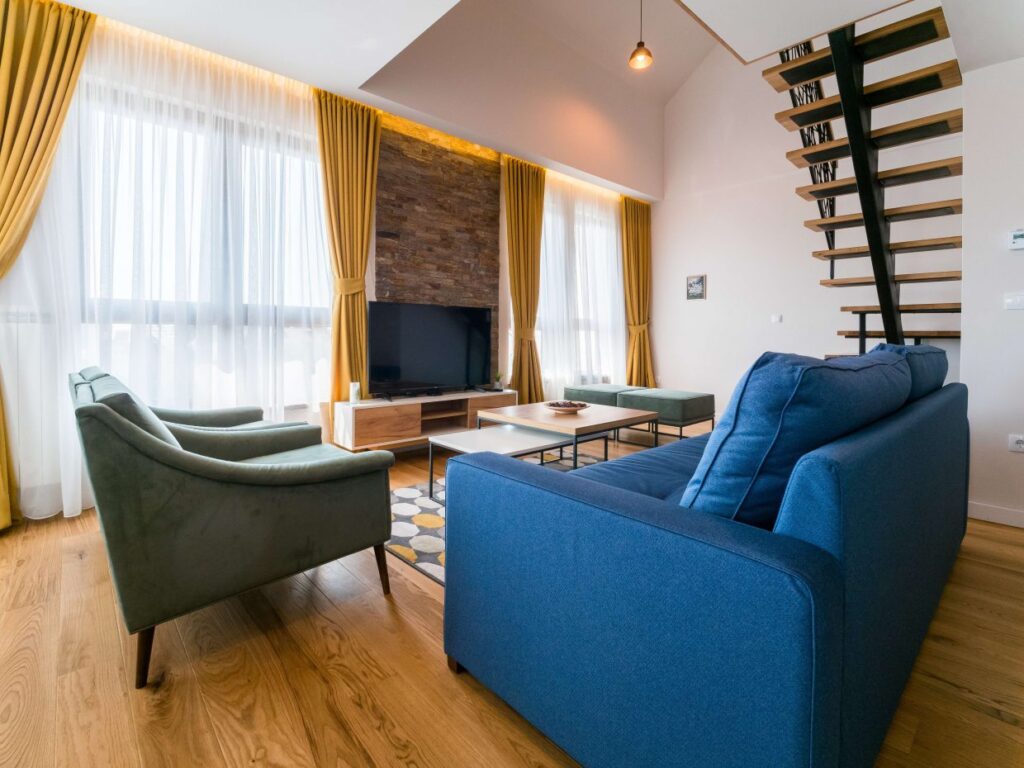 PANA9038-1240×930-1-1