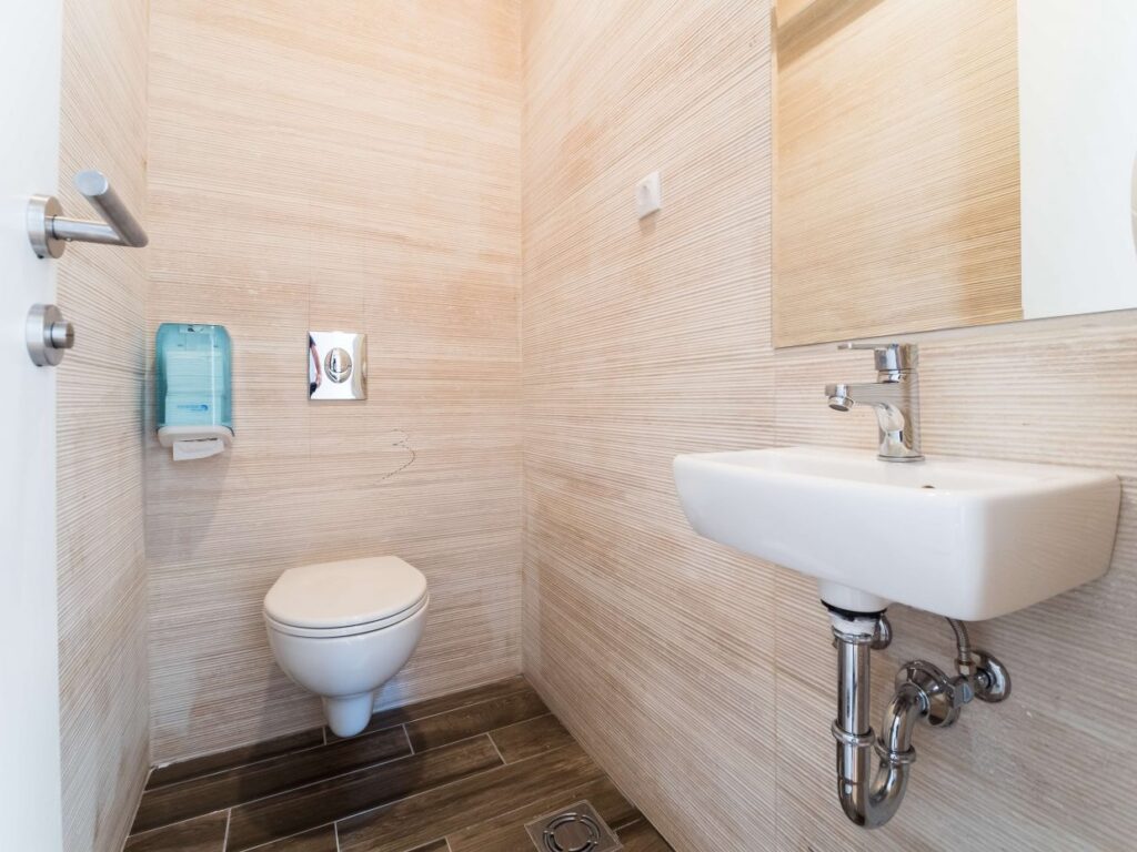 PANA9084-1240×930-1-1