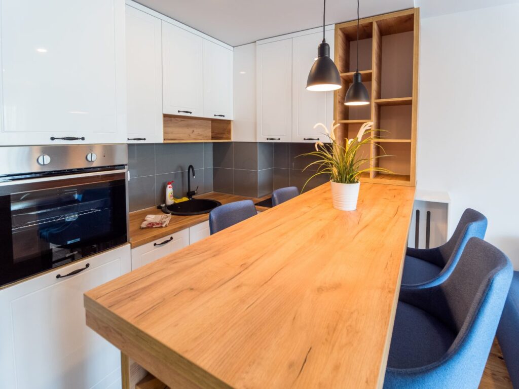 PANA9157-1240×930-1-1