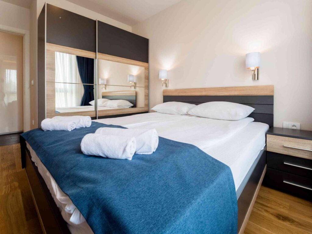 PANA9312-1240×930-1-1