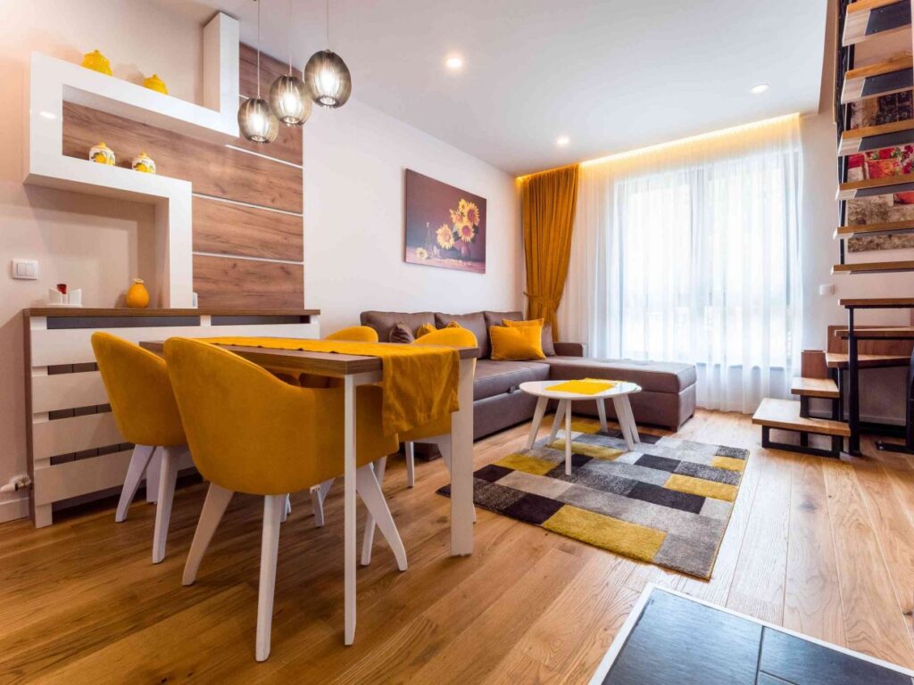 PANA9422-1240×930-1-1