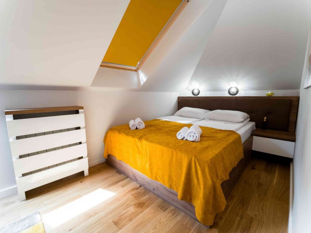 PANA9457-1240×930-1-1