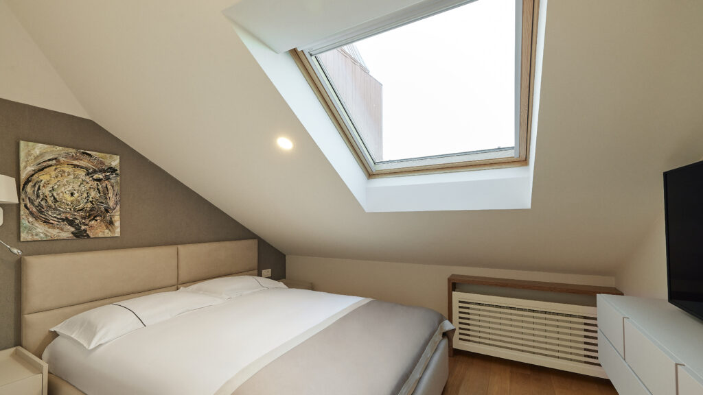 PREMIUM-DUPLEX-TWO-BEDROOM-APARTMENT-9-3